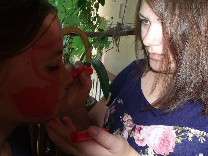 PICTURI  "MURALE  "PE OBRAZ