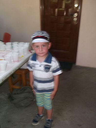 SUNT PLANTON LA COVRIGI