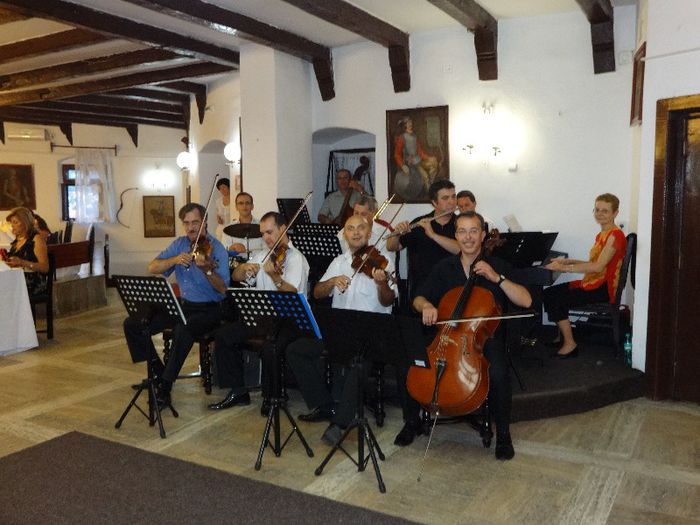 Colegii de la CETATE ! - Cu doi tradatori de neam si tzara in vizita la Brasov