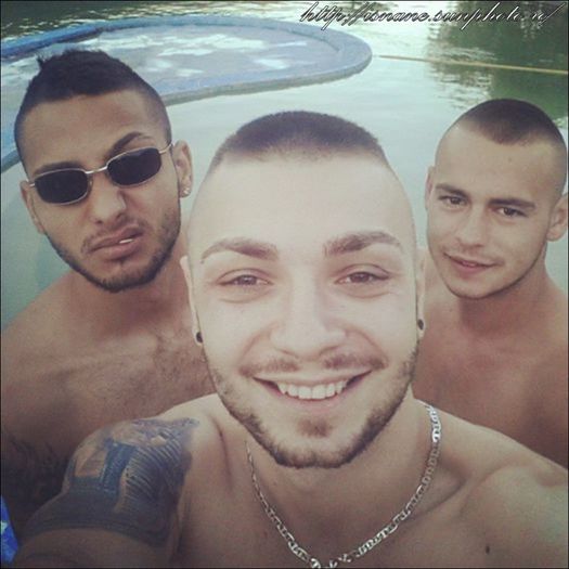 . own : AlexandraAle .