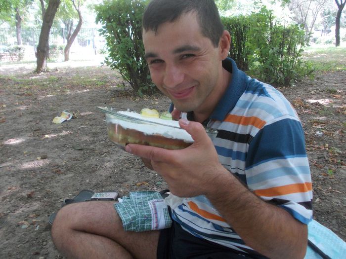 Ziua lui ALEX P. 105 - ziua lui alex la zoo