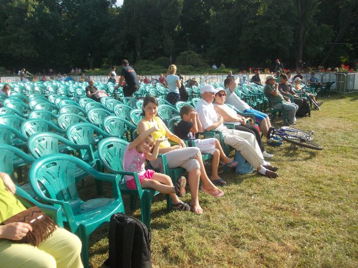 Ziua lui ALEX P. 135