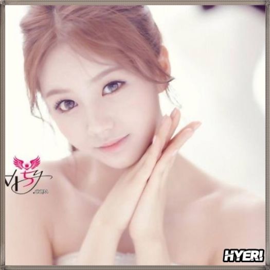 @. ..Bun venit si tie, ca doar abia ai sosit, nu? :3 ..o sa ma gandesc.. :-?