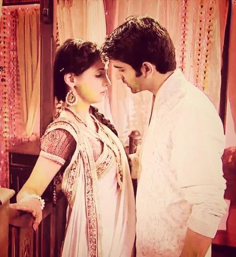 arnav-khushi-haldi-pics (3)