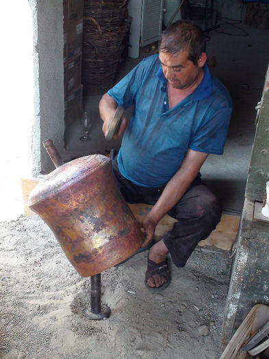 21 - 9 - CAZAN DE TUICA