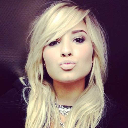 demi-lovato-1375478315 - R Dem D Lovato H