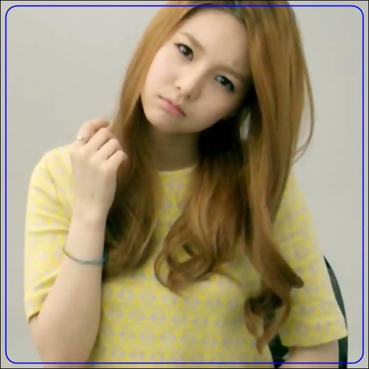<J> Mmm :-?...Fereastra :)