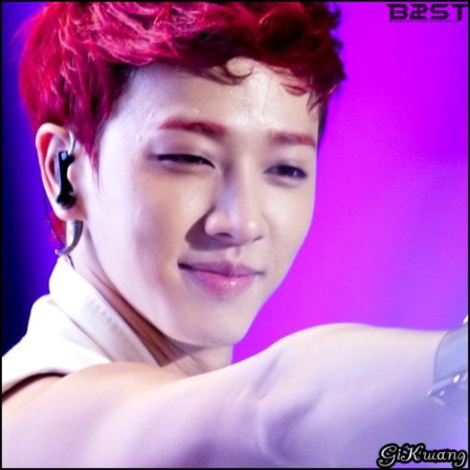 [KK] ...Bravo Hyun, succes la lucru. :-s ..:) ..