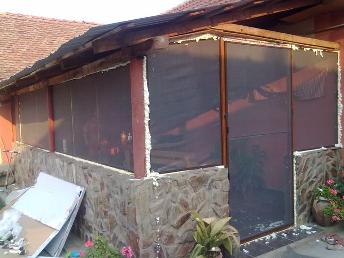 sala cu plasa insecte