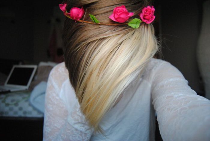 　　　　@ANNAIS ↘ is my friend ↙