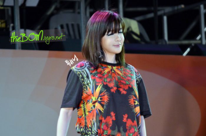 bom2 - 2ne1 6