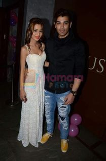 hpse_normal__472799879_Sara Khan at Pratyusha Banerjee_s birthday bash in Andheri, Mumbai on 9th Aug - sara khan love angel