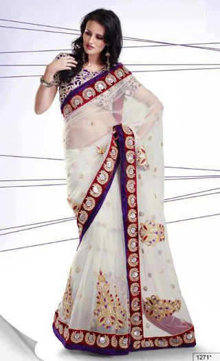 936888_575470379143817_602187369_n