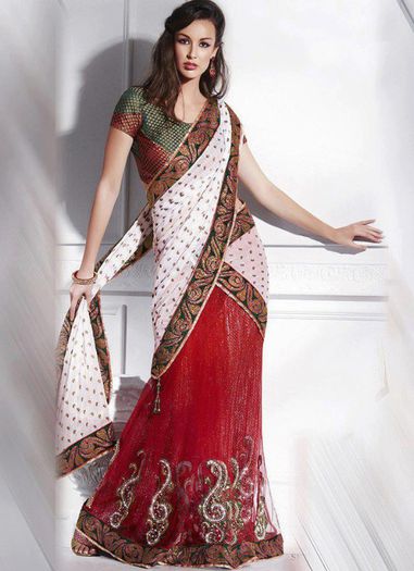 284349_576080435749478_1757460658_n