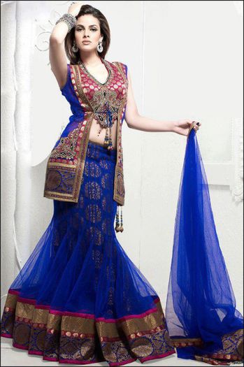 428565_581688731855315_108317623_n