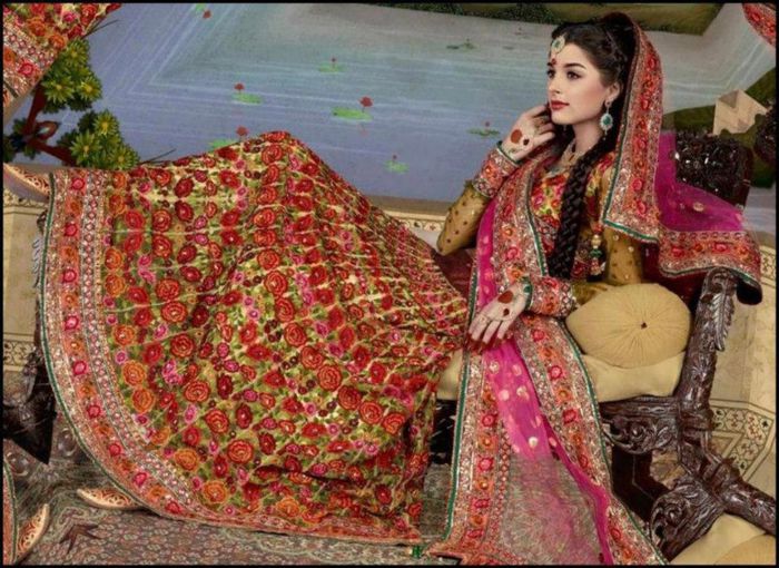 936929_581688721855316_679803562_n