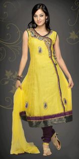 295324_576083032415885_1899574518_n