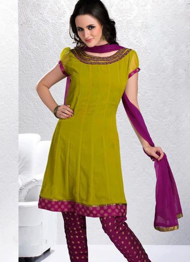 302930_576087705748751_1565400412_n