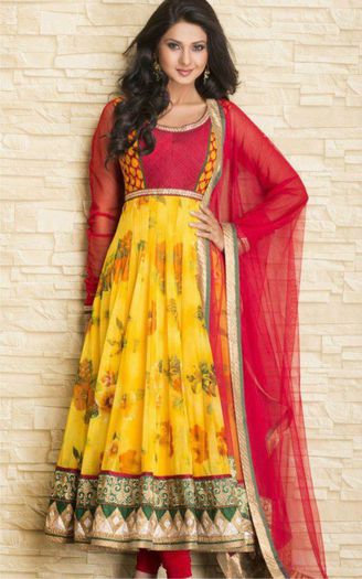 603649_576082965749225_1424943863_n - Salwar Kameez