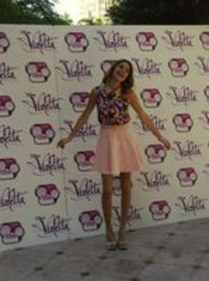 91712672_WKKTBSA - Violetta - Martina Stoessel