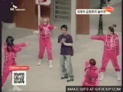 96 - 2NE1 funny moments