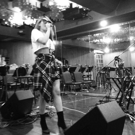 130730-CLs-Instagram-no-caption