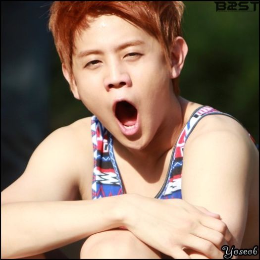 [:X] ..Nuu.. da de unde? (:| ...(:| ...Ohh.. moor.. Kai imi face pofta de somn.. (:| ..(:| ..