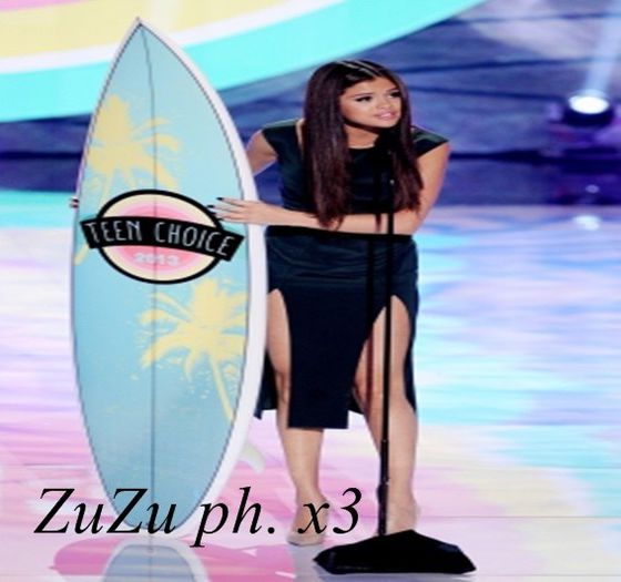 11.08 - Teen Choice Awards 2013 - Show - x - SG - 11-02-2013 - Teen Choice Awards 13 - Show - SELENA G