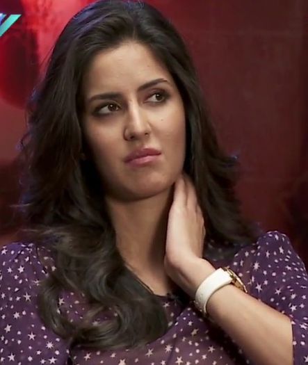 Ca Maria o sa faca mare scandal pt papagal, chiar se atasase de el.