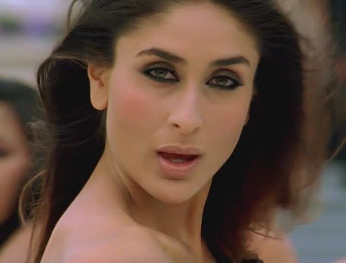 Eu cred ca l-ai tras PRIN ea