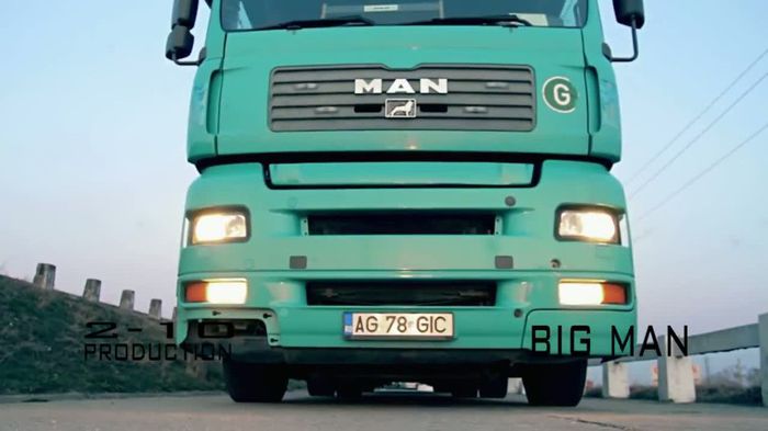- in camion :))) -