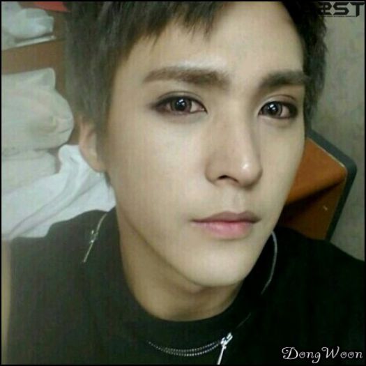 [DW] ..Byes. :-h Hey. :-h