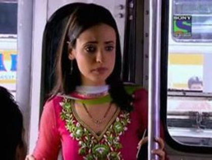 36 - Sanaya Irani aka Chanchan Sarabhai