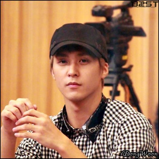 [DW] ..E in baie. :| ... - X - x - CLUB 03 - x - X