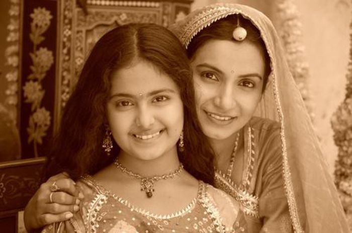 balika-vadhu-anandi-wallpaper (1)