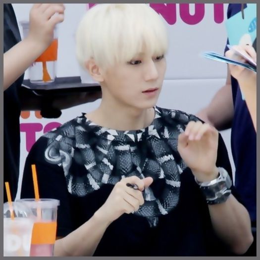 [(:] ..:| ..Credeam ca e 8.. :-? ..[bea] ..Mm.. si voi, v`ati mutat aici? :-? - l - x - Episodul 96 - x - l
