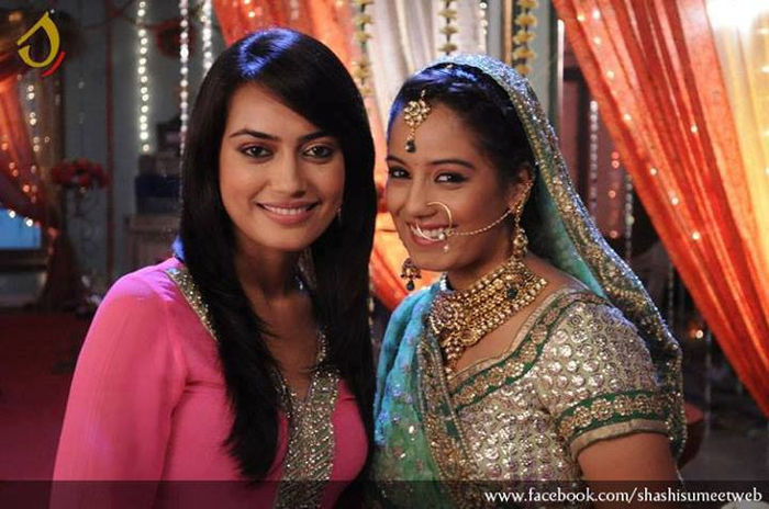 1013130_513162618733045_468568660_n