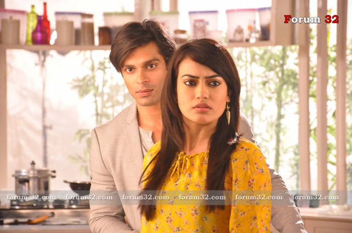 1157728_528066970575943_1364084829_n