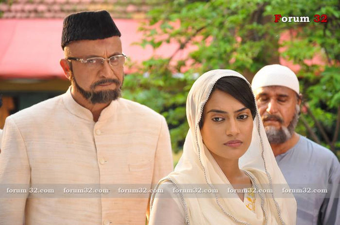 600504_509675365748437_1107096569_n