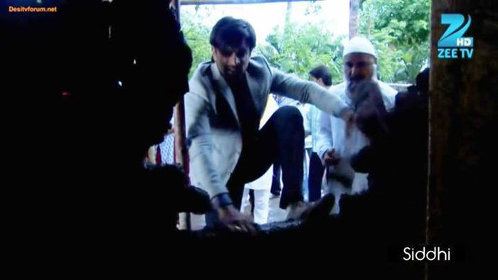 1010277_510199759029331_1204506320_n