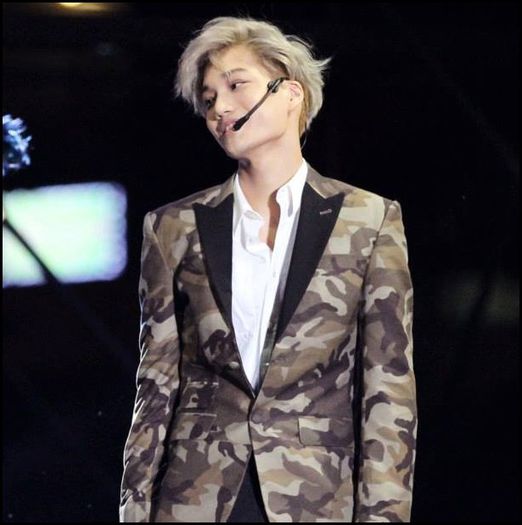 (Kai) ..Hei. :) M-ai spalate in urechi. :-? - l - x - Episodul 97 - x - l