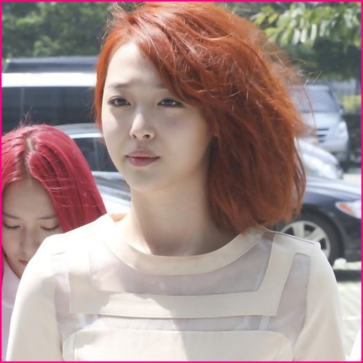 `.. Oh,ce`mi mai place sa te enervez :-".