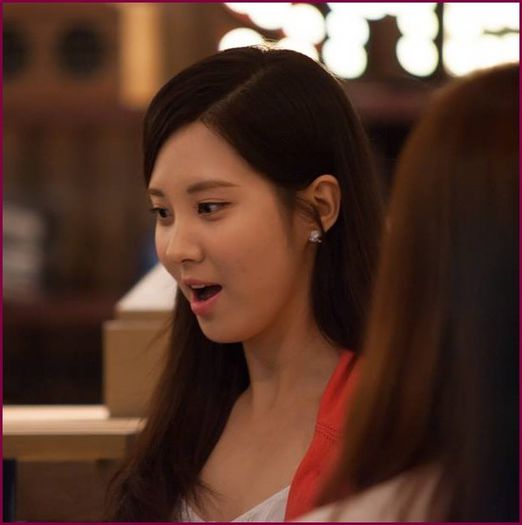 S; BA NU AI FACUT ASTAA. :-L [arunca geanta ei in Sulli;fuge dupa JA]