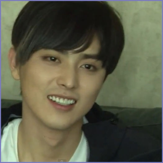 <.> Nu hainele definesc persoana..ci caracterul..:).. Si  `aia` e Jung Ah ..clar? :| - l - x - Episodul 97 - x - l