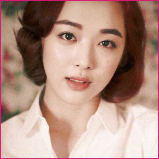 `.. Ehh,nu iti cere scuze..chiar ma bucur ca n`ai fost sii tu aici..puteai patii ceva. -.- Bye..