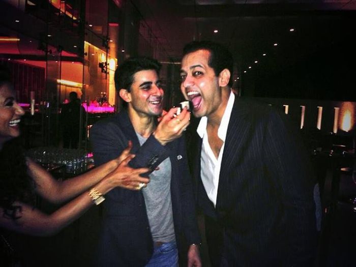 561555_188733607966080_468049474_n - Gautam Rode