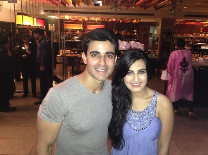 1157664_229224367229854_1835337784_n - Gautam Rode