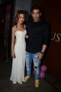 thumb_Sara Khan at Pratyusha Banerjee_s birthday bash in Andheri, Mumbai on 9th Aug 2013 (44)