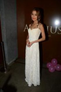 thumb_Sara Khan at Pratyusha Banerjee_s birthday bash in Andheri, Mumbai on 9th Aug 2013 (48)