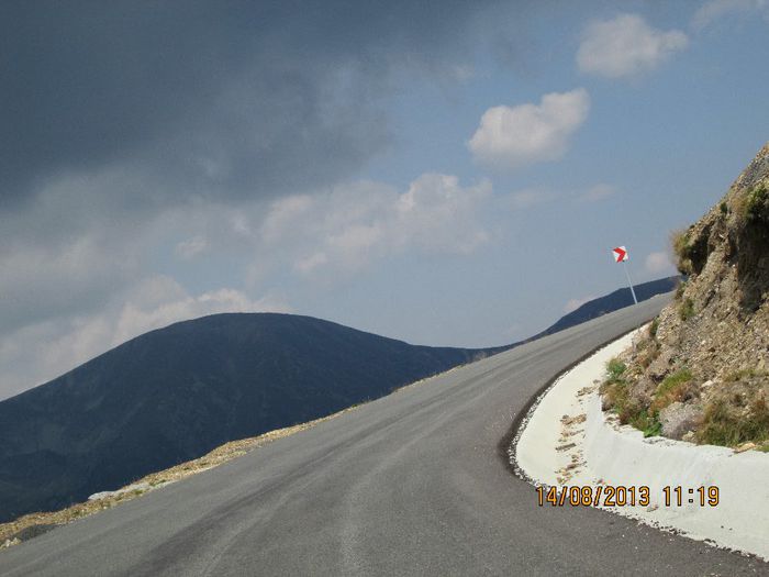 IMG_7546 - Transalpina 2013